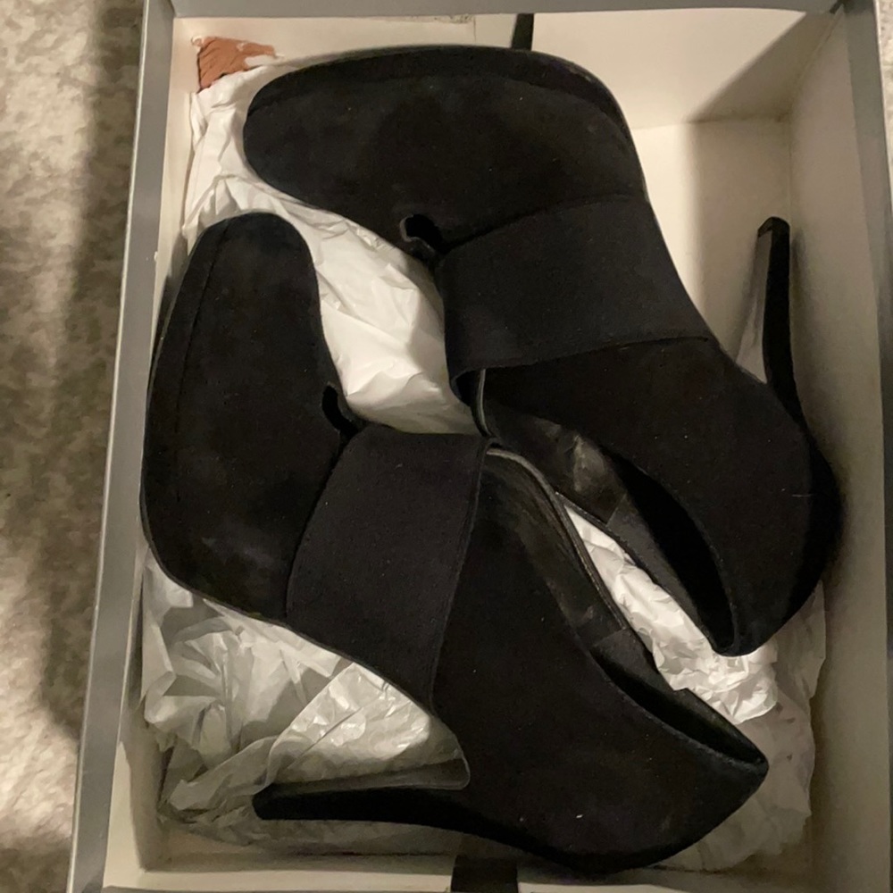 Jessica Simpson Black Rianna Booties